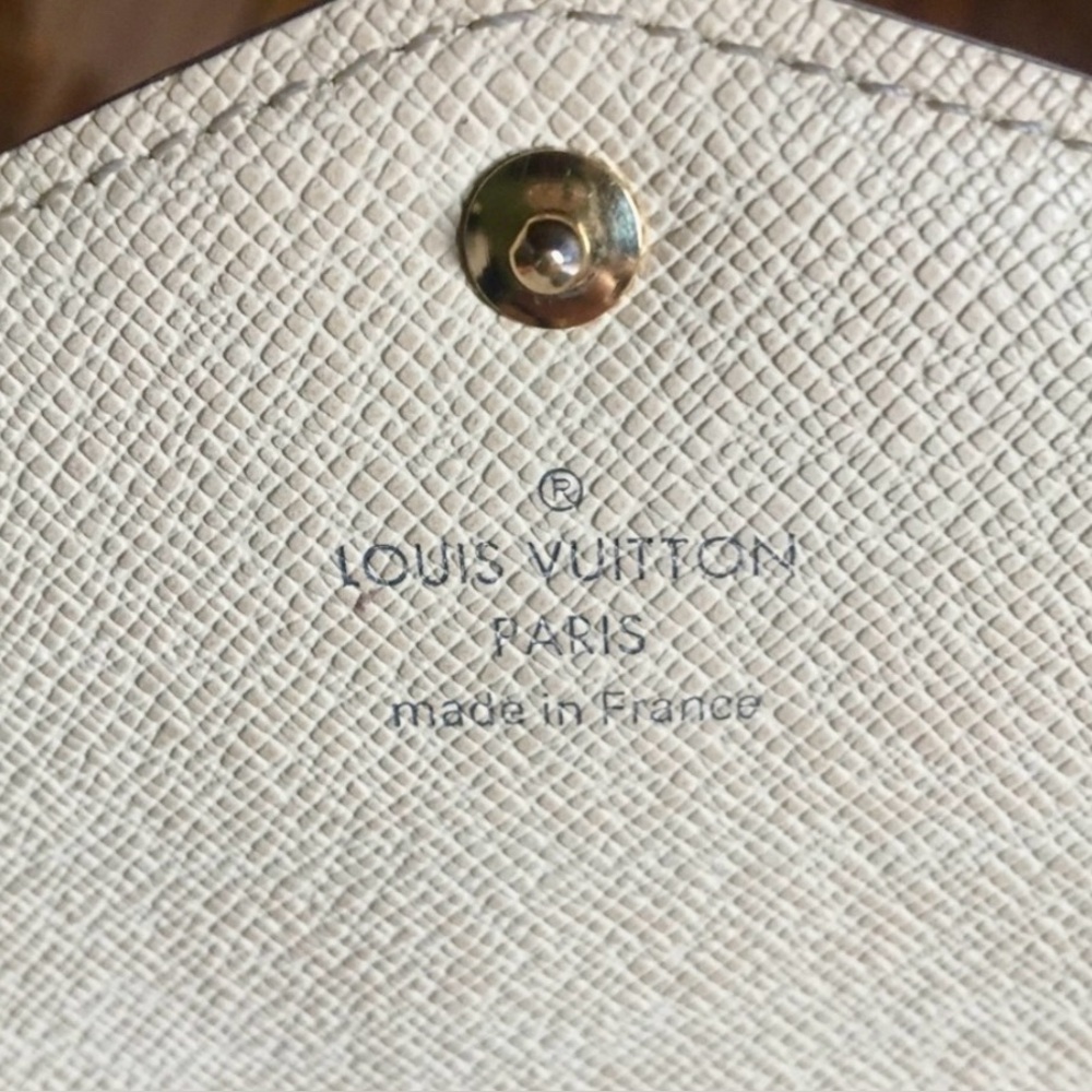 Authentic Louis Vuitton Sarah Wallet - Picture 3 of 8